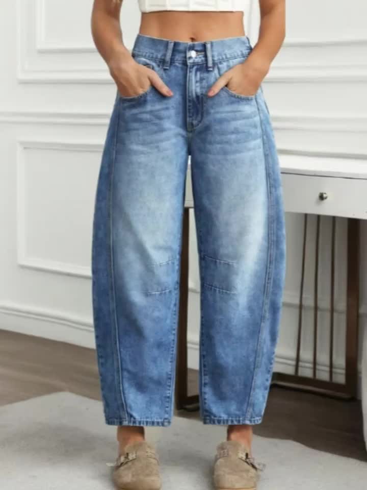 Effortless Light Blue Relaxed Barrel Jeans for Women with High Waist Curved Leg Faded Wash