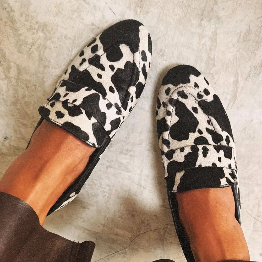 Elegant Black and white Loafers for Women with Slip On Penny Toe Comfortable Casual Style