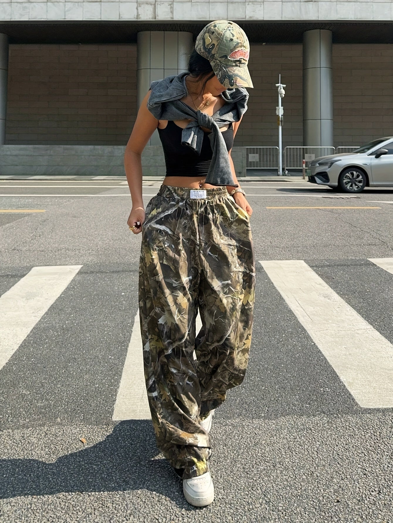 Effortless Camo Pants for Women with High Waist Wide Leg Relaxed Streetwear Style