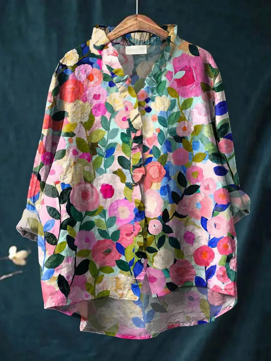 Effortless Floral Shirt for Women with Collared Neck Button Front Relaxed Casual Style