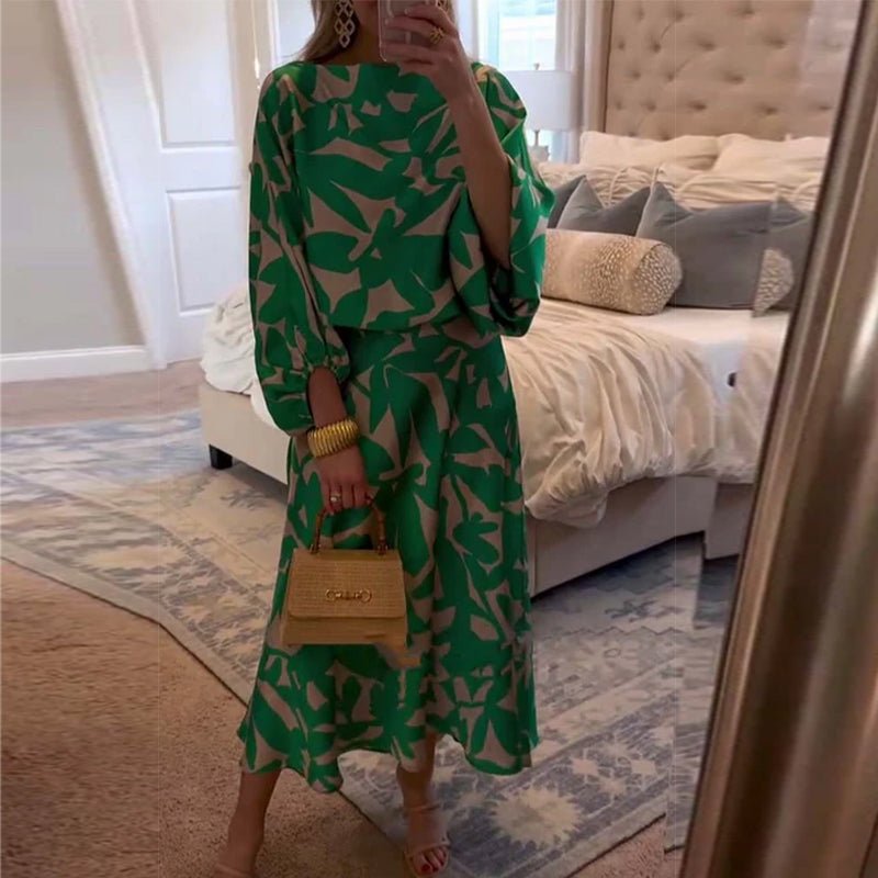 Effortless Printed Skirt Set for Women with Round Neck Kimono Sleeve Relaxed Two Piece Style
