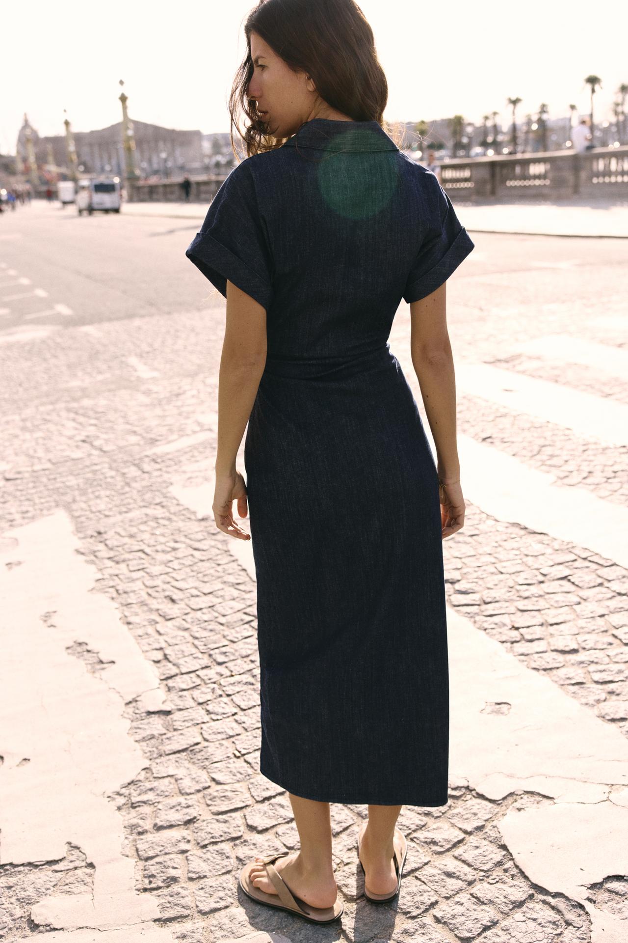 Elegant Indigo Denim Dress for Women with Collared V Neck Short Sleeve Button Front Ruched Maxi Style