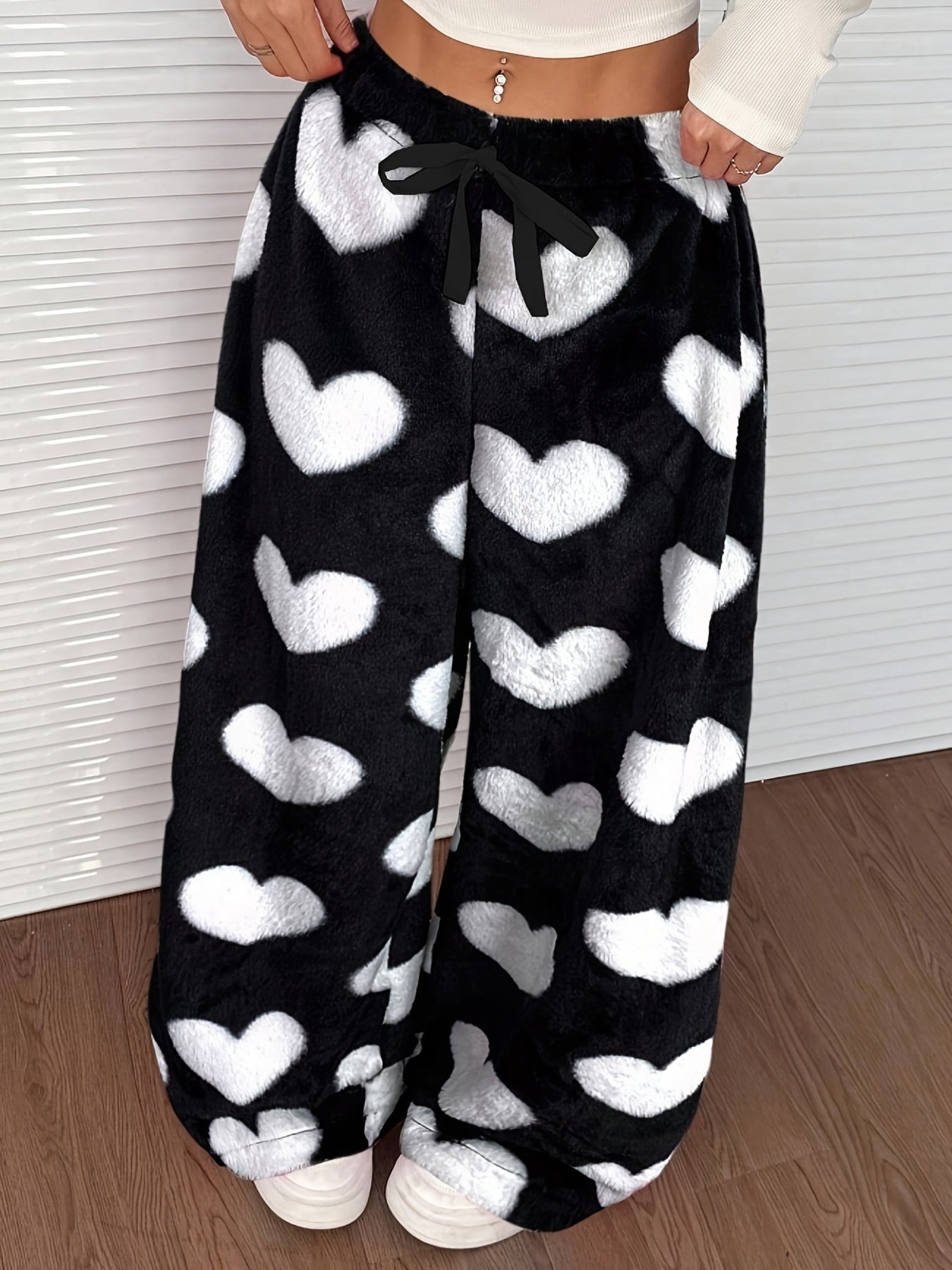 Cozy Plaid Plush Sweatpants for Women with Drawstring Waist Wide Leg Fleece Lounge Style