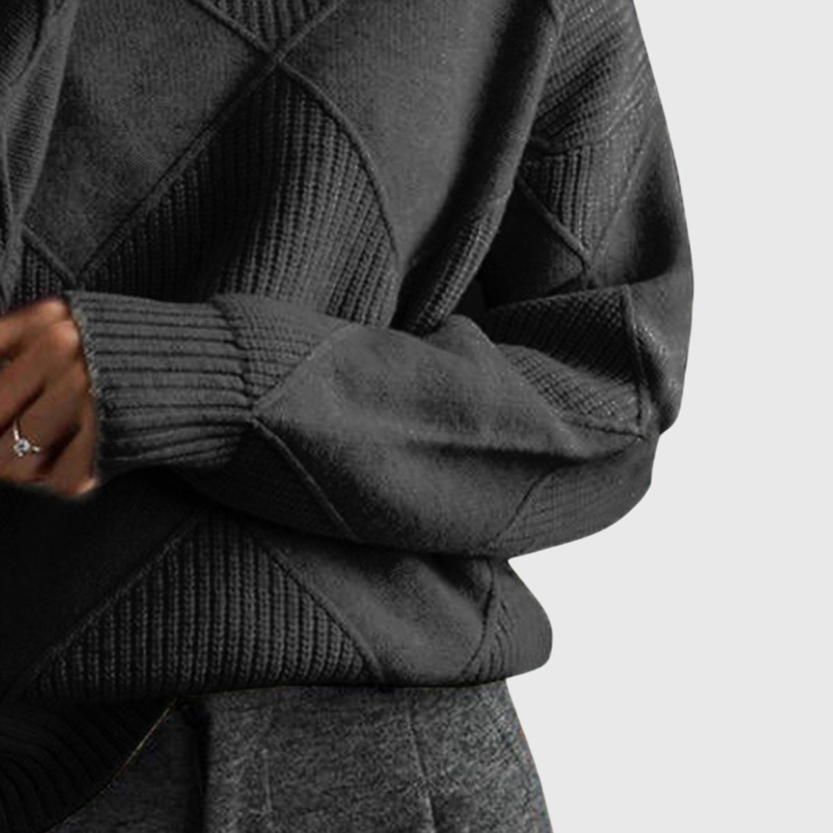 Comfortable Turtleneck Sweater for Women with High Neck Long Sleeve Relaxed Oversized Knit Style