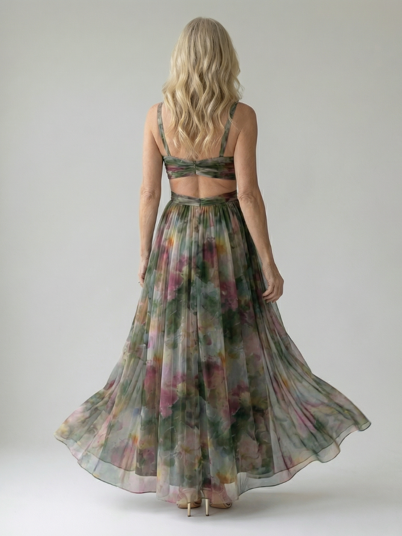 Elegant Floral Watercolor Purple Dress for Women with Sweetheart Neckline Spaghetti Strap Ruched Waist Flowing Wedding Guest Style