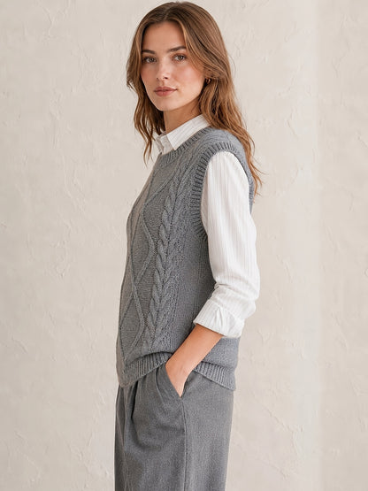 Cozy Cable Knit Sweater Vest for Women with Round Neck Sleeveless Diamond Relaxed Style
