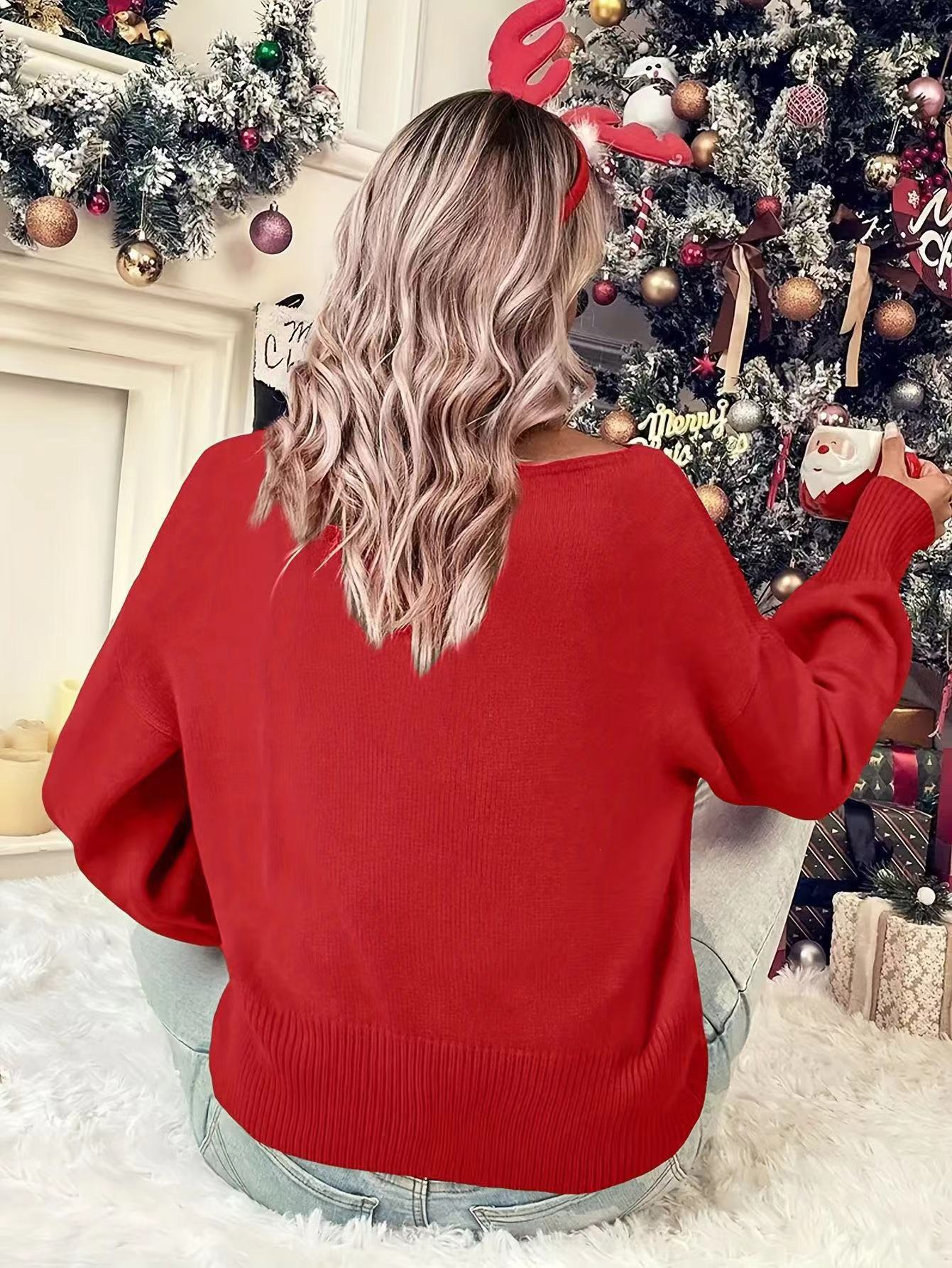 Comfortable Merry Print Sweater for Women with Crew Neck Long Sleeve Ribbed Cuff Oversized Knit Style