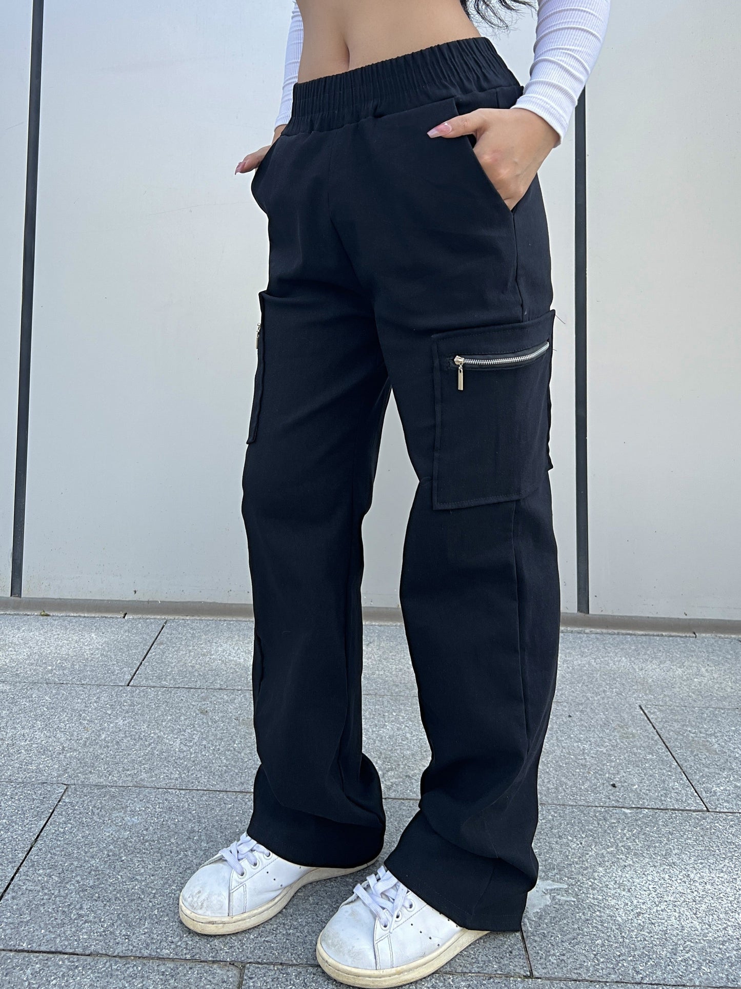 Effortless Black Cargo Pants for Women with High Waist Zip Pocket Wide Leg Relaxed Style