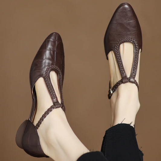 Stylish Ballet Flats for Women with Round Toe Slip On Tassel Detail Casual Style