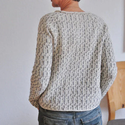 Comfortable Grey Textured Knit Sweater for Women with Crew Neck Long Sleeve Relaxed Oversized Style