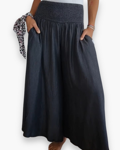 Effortless Chambray Maxi Skirt for Women with High Waist Smocked Pocket Flowing Style