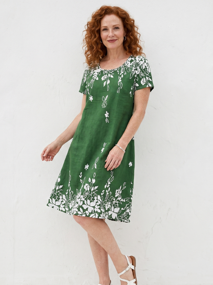 Effortless Green Floral Mini Dress for Women with Scoop Neck Short Sleeve Tulip Hem Flowing Style
