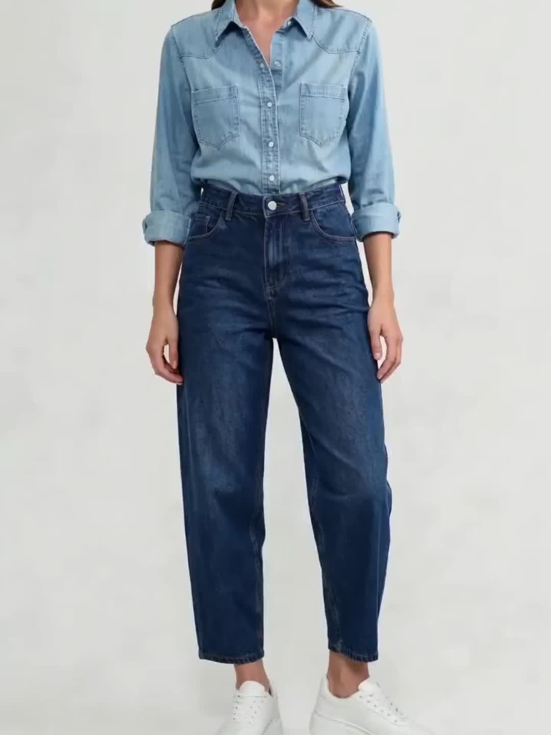 Effortless Deep Blue Denim Mom Jeans for Women with High Waist Tapered Cropped Relaxed Style