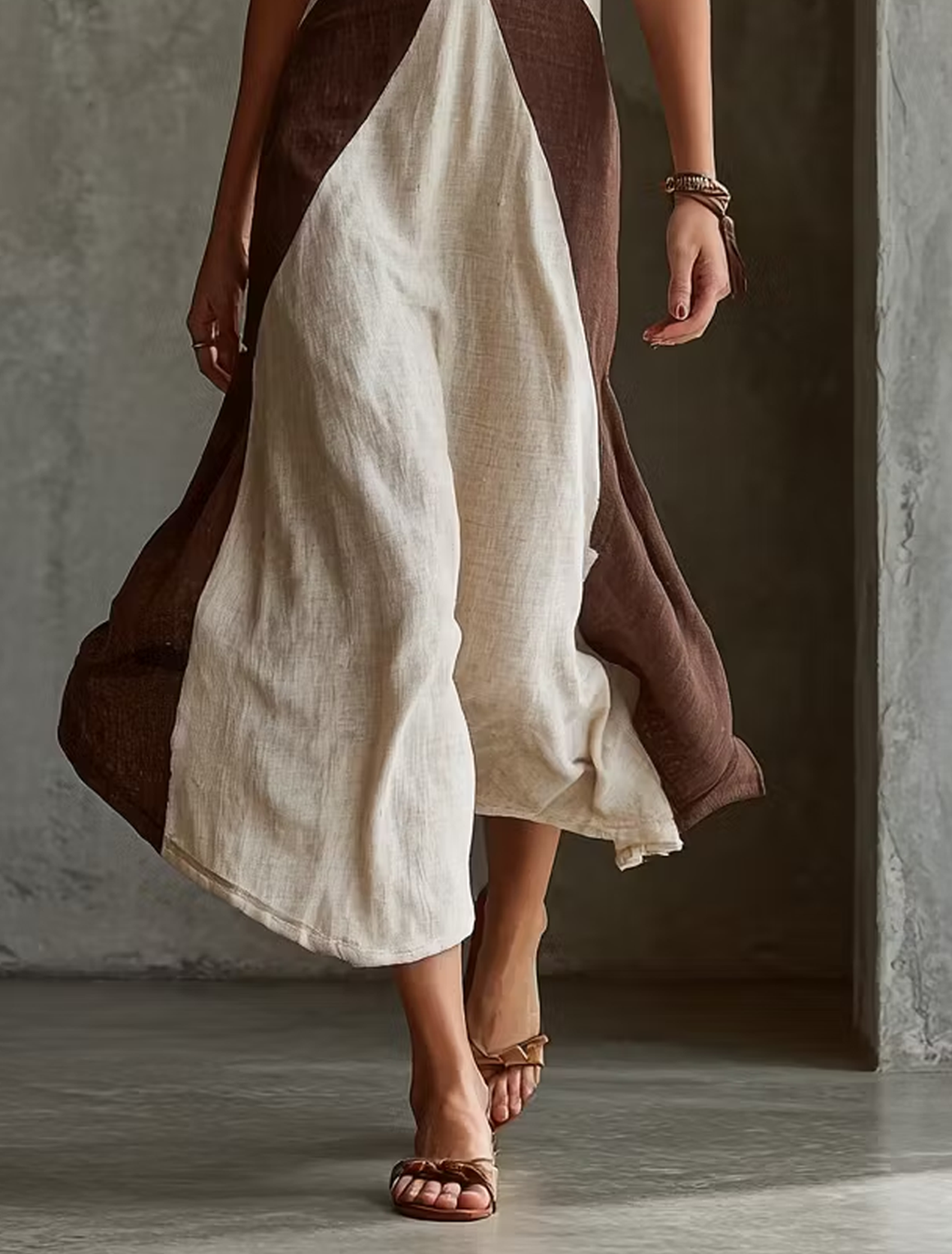 Effortless Beige Color Block Halter Maxi Dress for Women with Deep V Neck