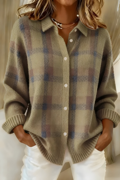 Comfortable Plaid Cardigan for Women with Collar Long Sleeve Button Front Oversized Knit Style