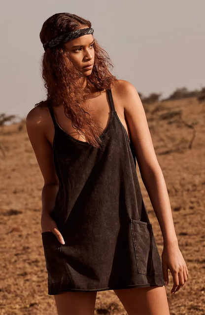 Effortless Washed Cotton Mini Dress for Women with Scoop Neck Sleeveless Relaxed Shift Style