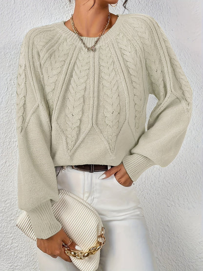 Comfortable Cable Knit Sweater for Women with Round Neck Balloon Sleeve Cropped Oversized Style