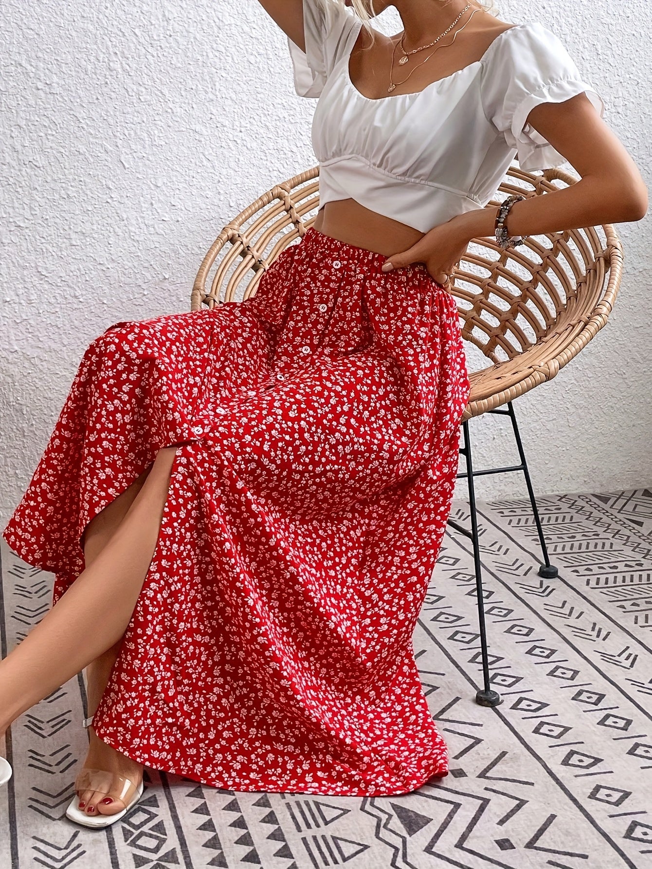 Vivian | Stylish Floral Midi Skirt for Women with Button Front Detail