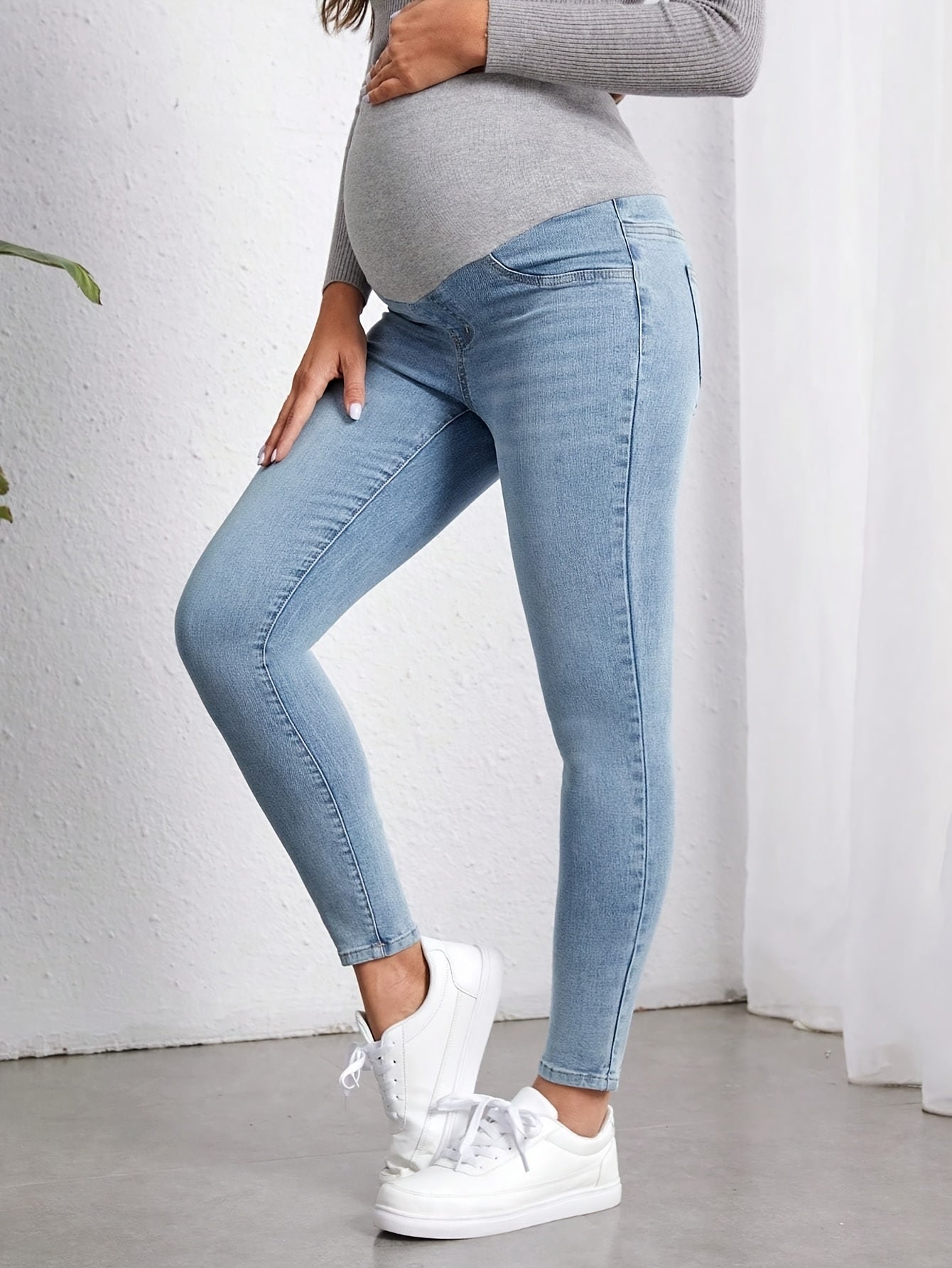 Comfortable Light Blue Maternity Jeans for Women with Elastic Belly Panel Skinny Fit Relaxed Style