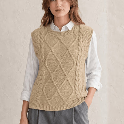 Cozy Cable Knit Sweater Vest for Women with Round Neck Sleeveless Diamond Relaxed Style