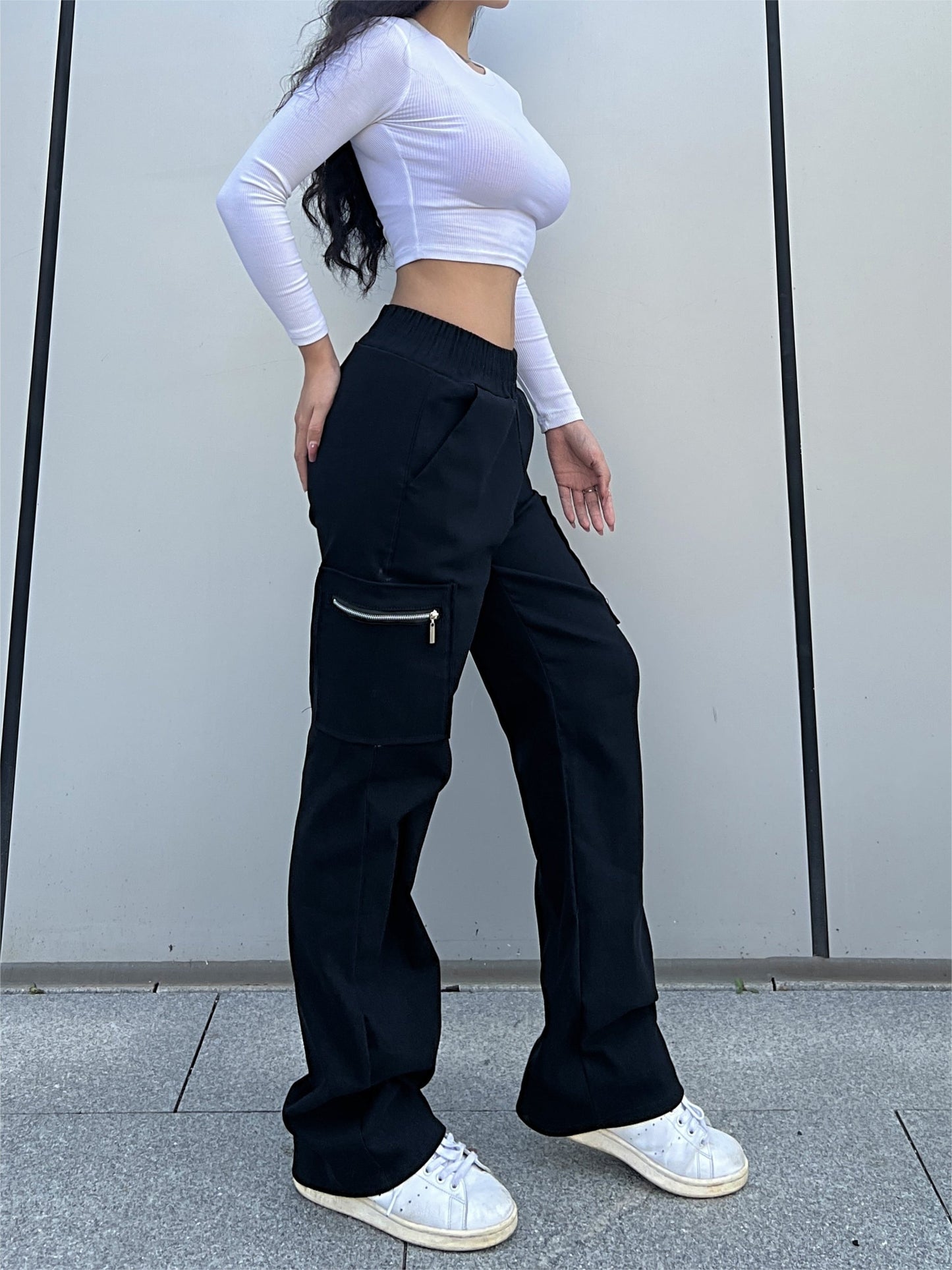 Effortless Black Cargo Pants for Women with High Waist Zip Pocket Wide Leg Relaxed Style