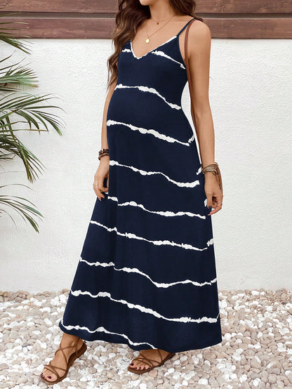 Elegant Navy Blue Tie Dye Maternity Maxi Dress for Women with V Neck Spaghetti Strap Flowing Bohemian Style