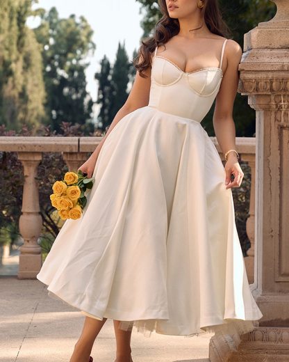 Elegant Bustier Midi Dress for Women with Sweetheart Neckline Spaghetti Strap Tulle Hem Flowing Style