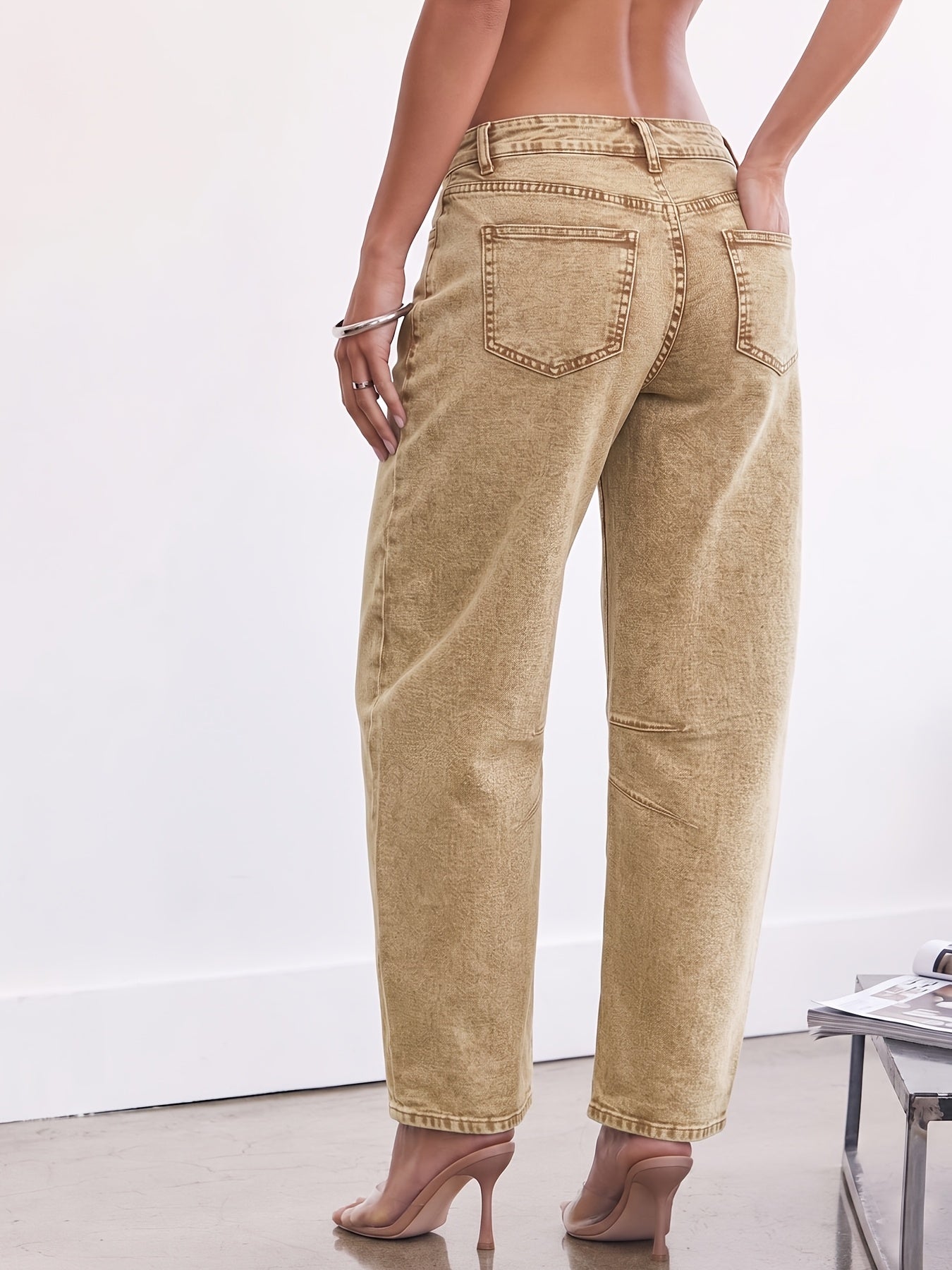 Effortless Relaxed Khaki Barrel Jeans for Women with High Waist Curved Leg