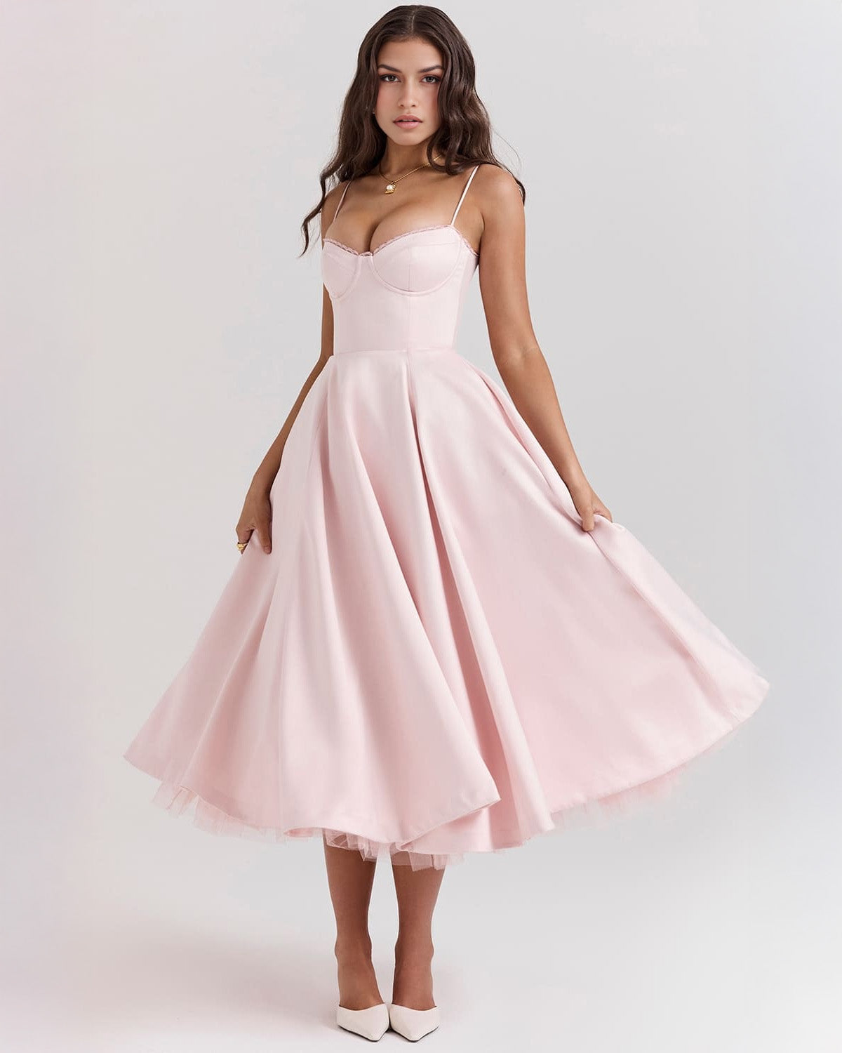 Elegant Bustier Midi Dress for Women with Sweetheart Neckline Spaghetti Strap Tulle Hem Flowing Style