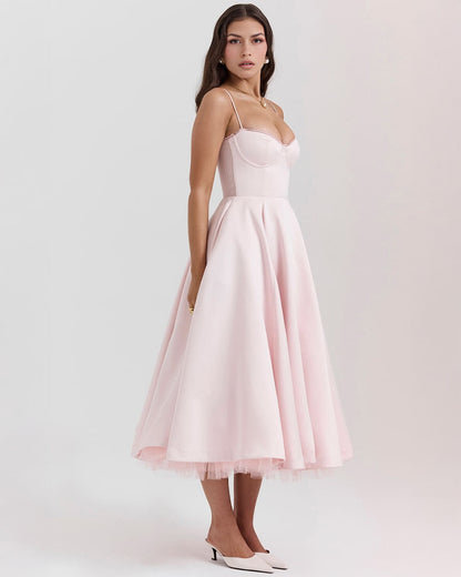 Elegant Bustier Midi Dress for Women with Sweetheart Neckline Spaghetti Strap Tulle Hem Flowing Style