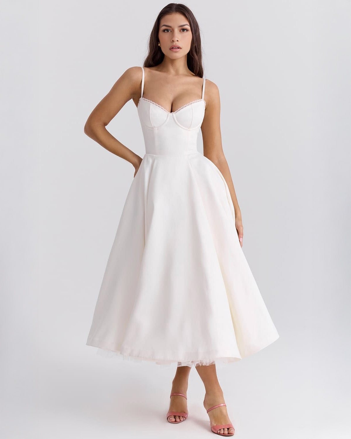 Elegant Bustier Midi Dress for Women with Sweetheart Neckline Spaghetti Strap Tulle Hem Flowing Style