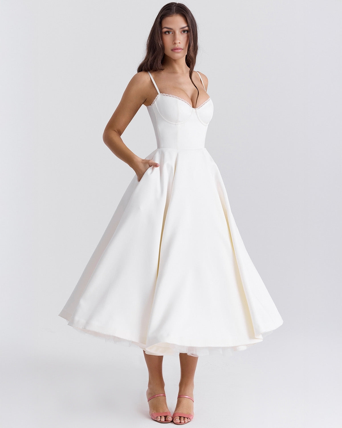 Elegant Bustier Midi Dress for Women with Sweetheart Neckline Spaghetti Strap Tulle Hem Flowing Style