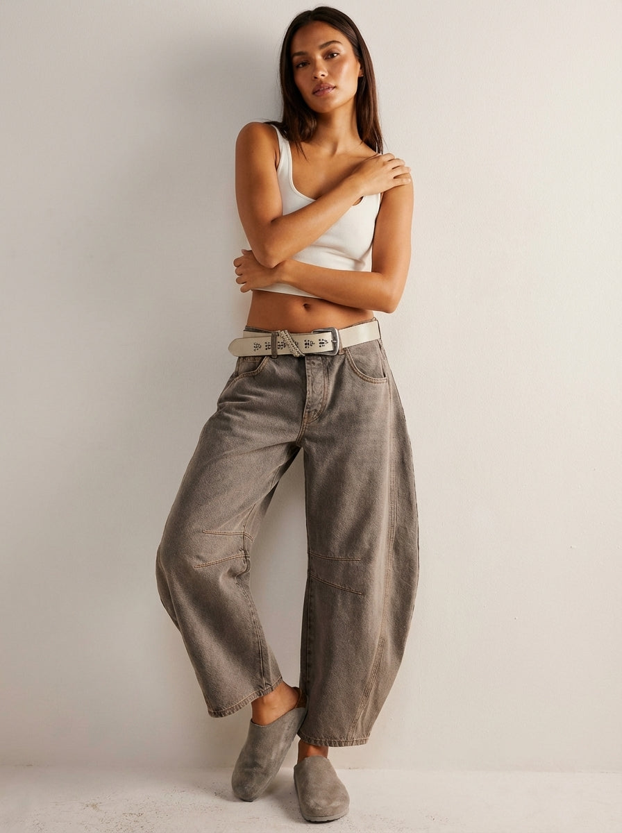Effortless Baggy Jeans for Women with High Waisted Curved Barrel Leg Relaxed Casual Style