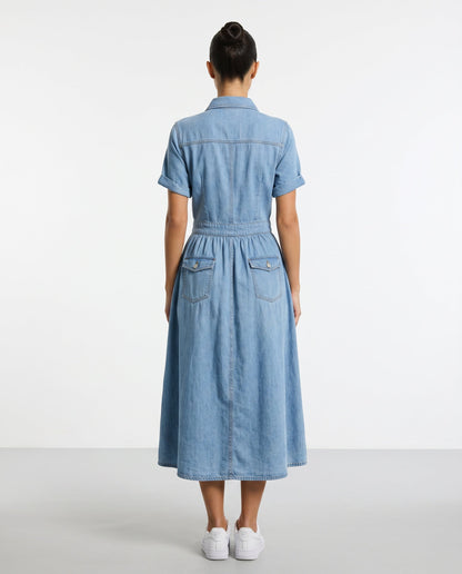 Elegant Blue Denim Dress for Women with Collar Short Sleeve Button Front Fit and Flare Casual Style
