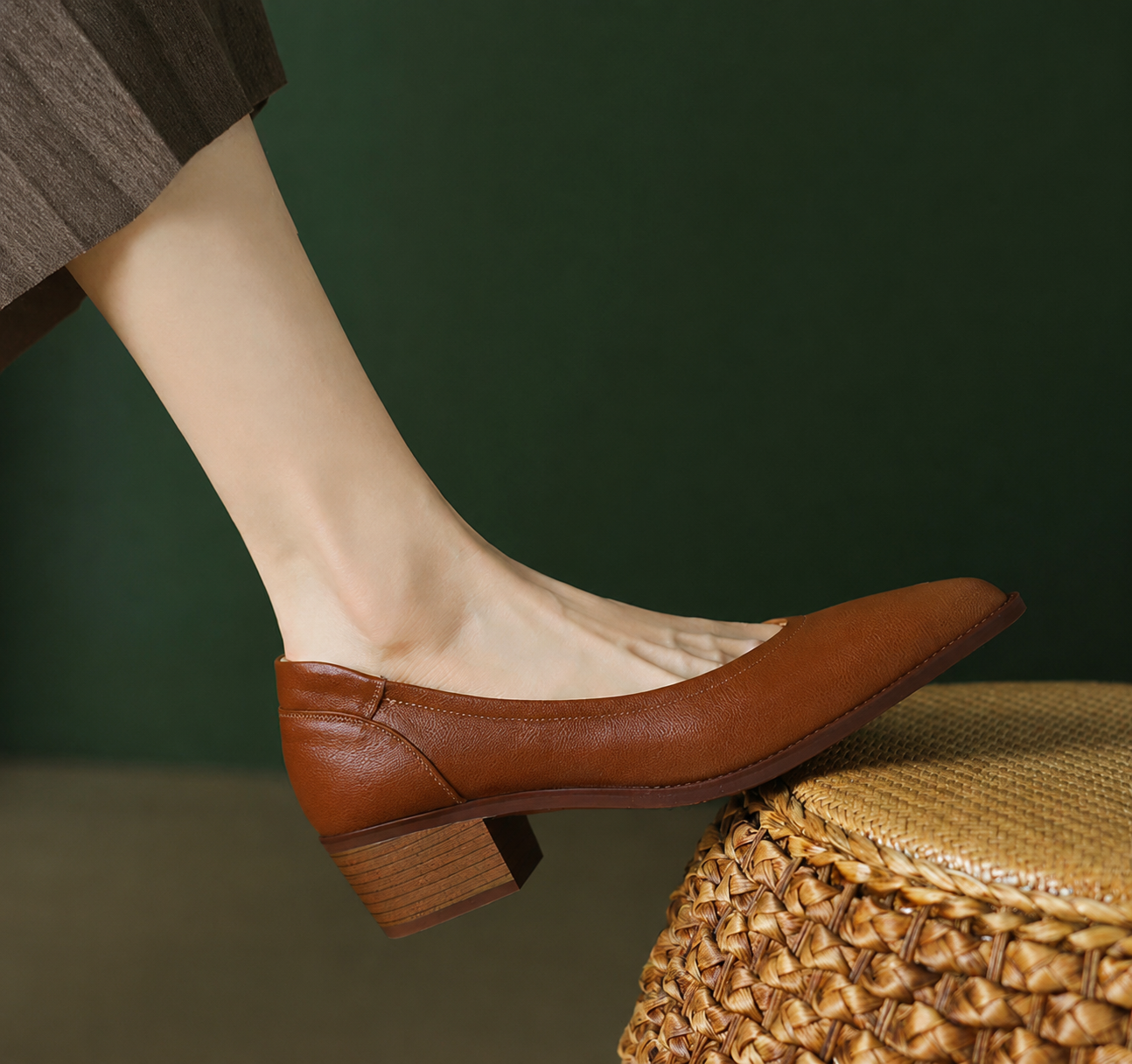 Elegant Wedding Shoes for Women with Pointed Toe Block Heel Slip On Style
