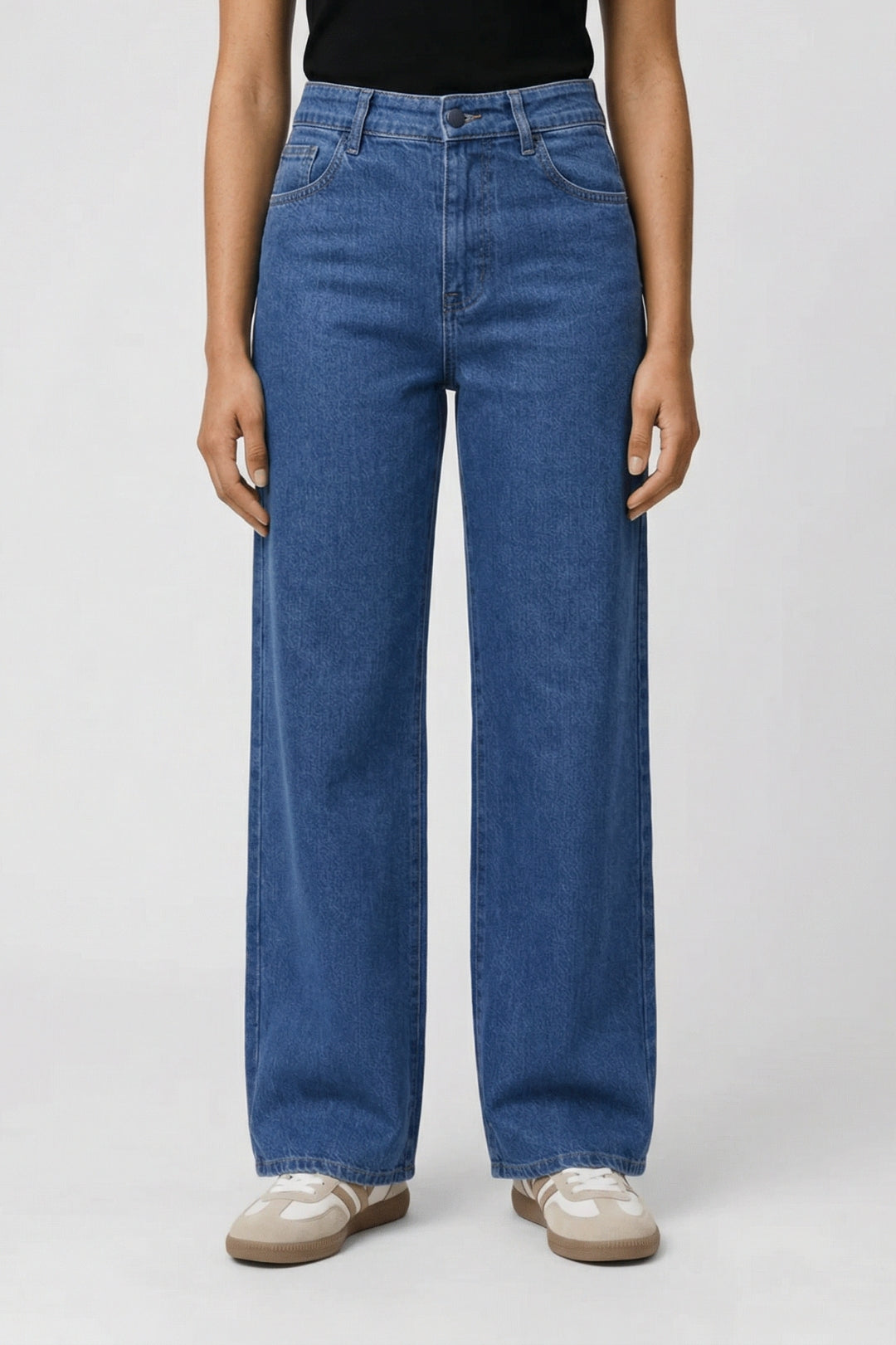Effortless Blue Wide Leg Jeans for Women with High Waisted Relaxed Denim Casual Style