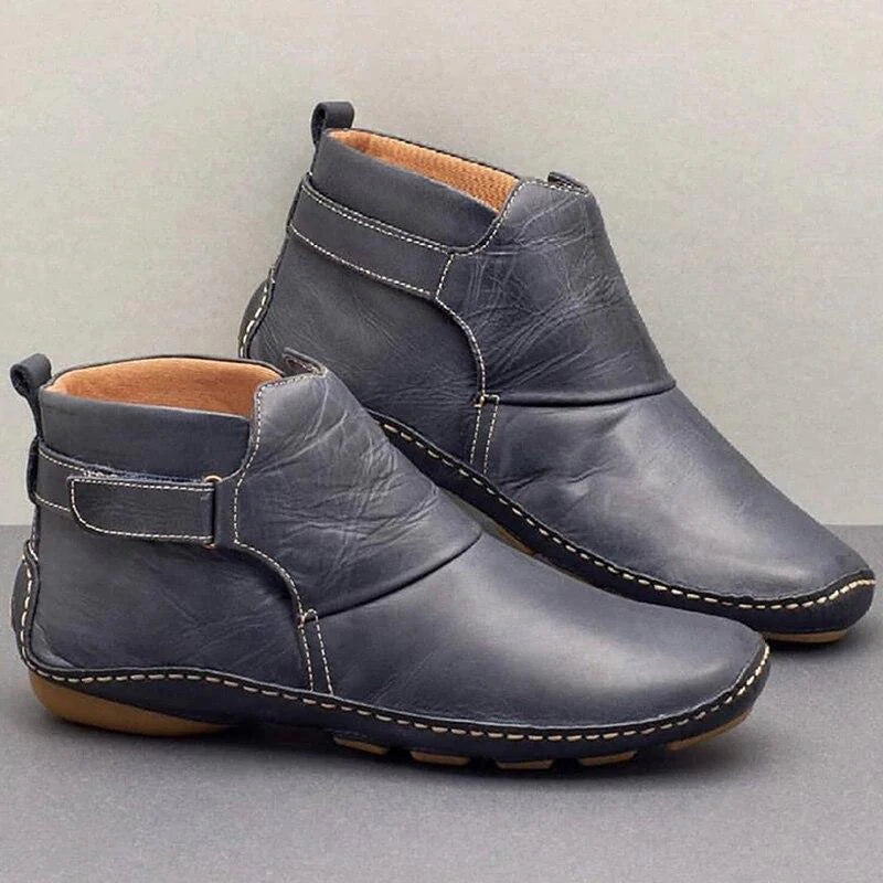 Comfortable Brown Leather Women's Boots with Round Toe Pull Tab Stacked Heel Western Style