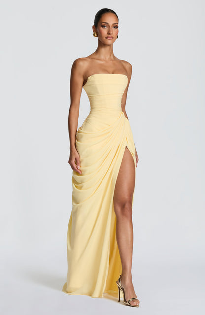 Elegant Draped Maxi Dress for Women with Strapless Sweetheart Ruched Side Slit Autumn Wedding Guest Style