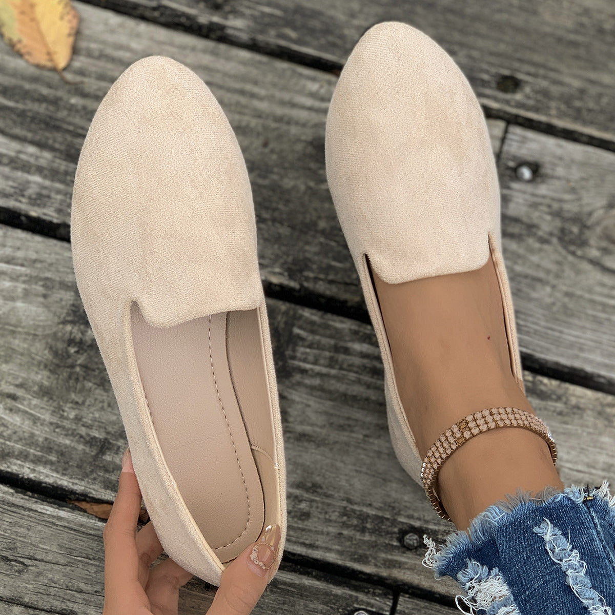 Comfortable Ballet Flats for Women with Pointed Toe Suede Slip On Casual Style