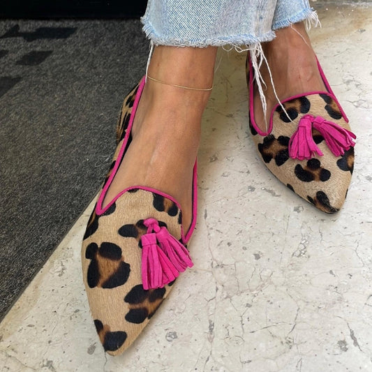 Stylish Leopard Print Ballet Flats for Women with Round Toe Tassel Detail Slip On Casual Style
