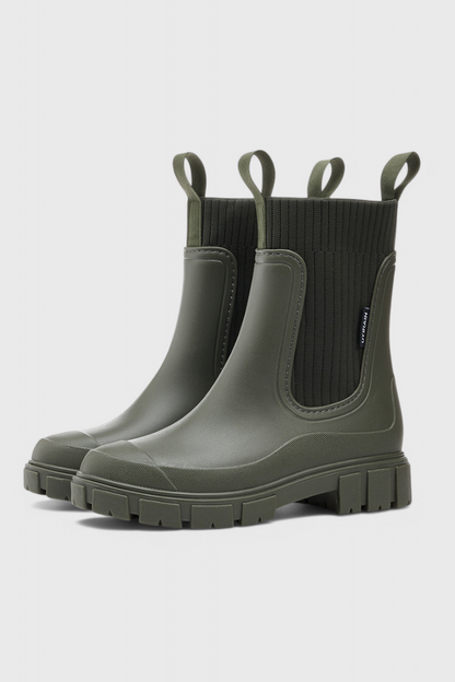 Stylish Ribbed Knit Waterproof Boots for Women with Chelsea Pull Tab Lug Sole Rain Style