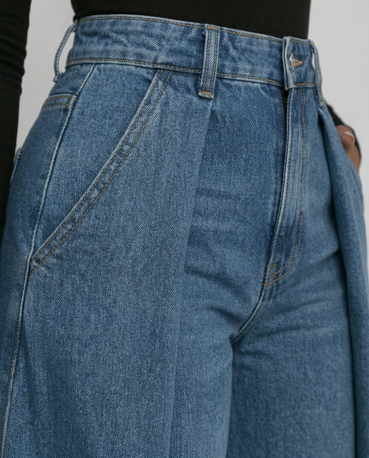 Chic Blue Wide Leg Jeans for Women with High Waisted Palazzo Flowy Denim Relaxed Style