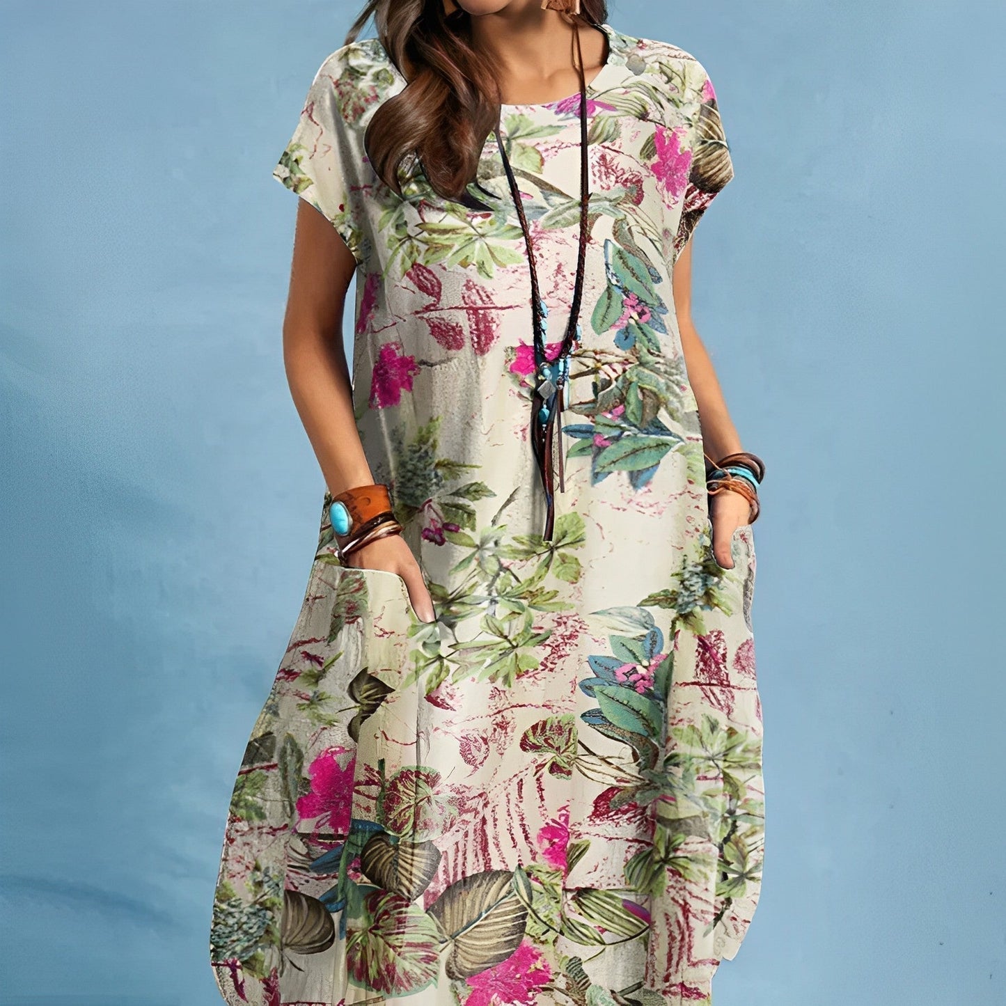 Effortless Floral Print Midi Dress for Women with Round Neck Short Sleeve Relaxed Bohemian Style