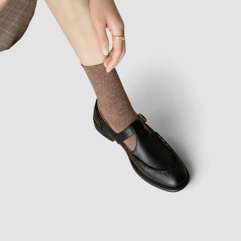 Stylish Mary Jane Shoes for Women with Buckle Strap Round Toe Flat Style