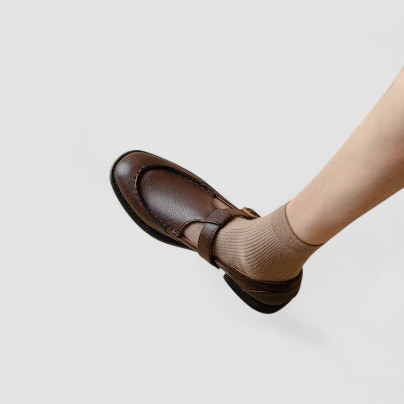 Stylish Mary Jane Shoes for Women with Buckle Strap Round Toe Flat Style