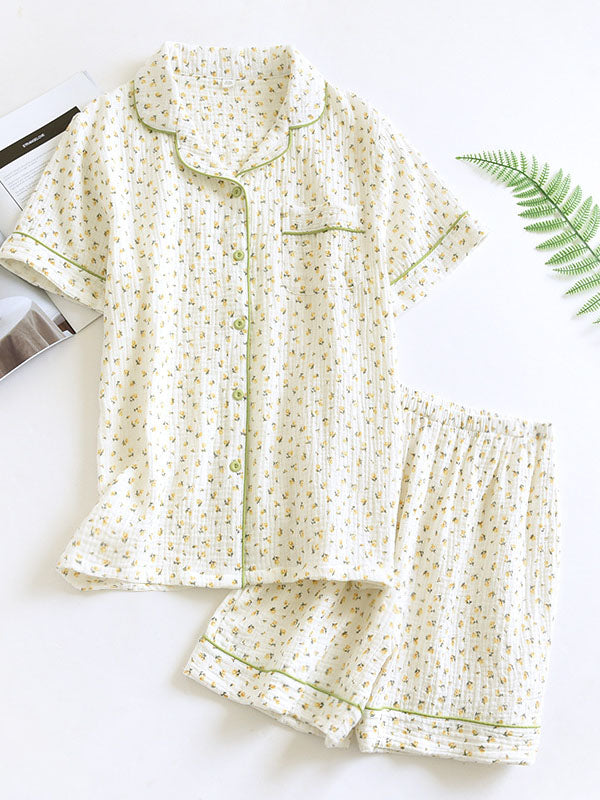 Effortless Cotton Gauze Pajama Set for Women with Notch Collar Short Sleeve Button Front Two Piece Style