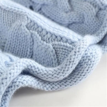Comfortable Cable Knit Sweater for Women with High Neck Long Sleeve Relaxed Oversized Style