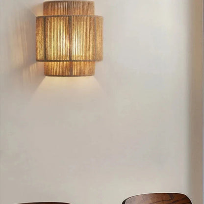 Rattan Wall Lamp Handwoven Boho Drum Shade Natural Indoor Bedside Sconce Wall Light