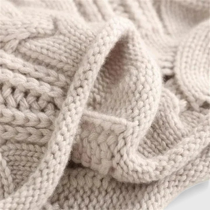 Comfortable Cable Knit Sweatshirt for Women with Turtleneck Long Sleeve Oversized Relaxed Style