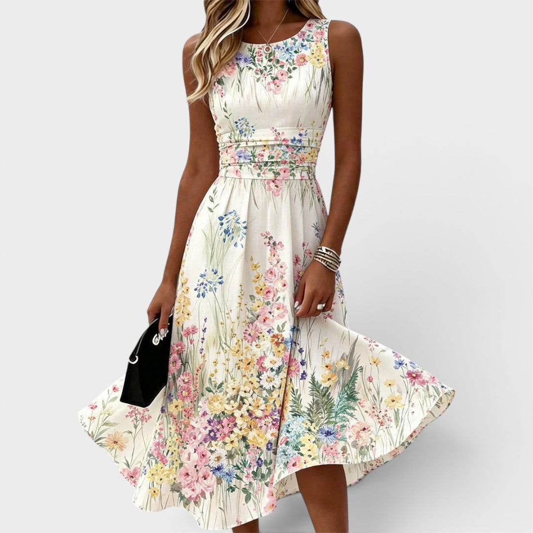 Elegant White Floral Maxi Dress for Women with Round Neck Sleeveless Ruched Waist Autumn Wedding Guest Style